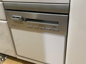 沖縄キッチン取付け隊　シンク下食洗機リフォーム　施工前